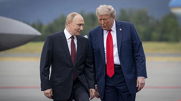 Трамп рассказал об общении с Путиным