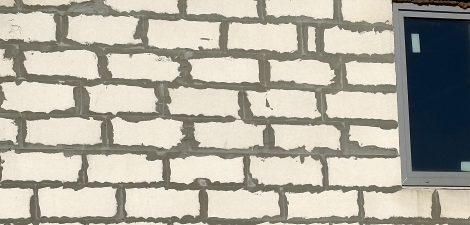 Кладка газобетона зимой: температура, добавки, технология