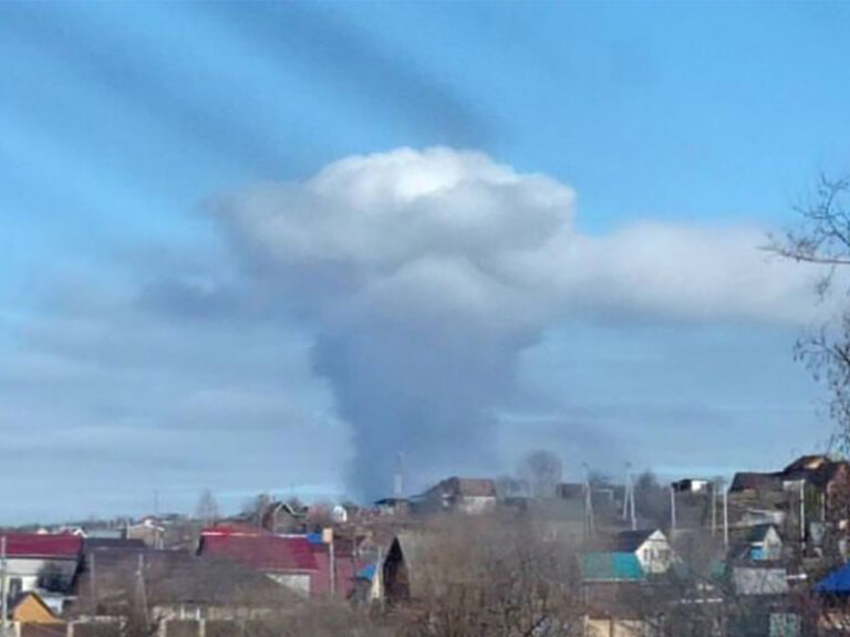 Последние новости СВО от Юрия Подоляки 30.04.2026: обмен ударами на фоне переговоров — «Кинжалы», атаки БПЛА и пожары в Одессе