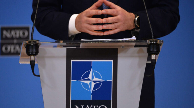 СМИ: Белый дом составил список «хороших и плохих» стран НАТО