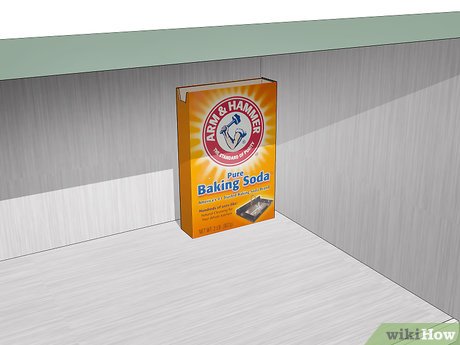 Как избавиться от плохого запаха в холодильнике