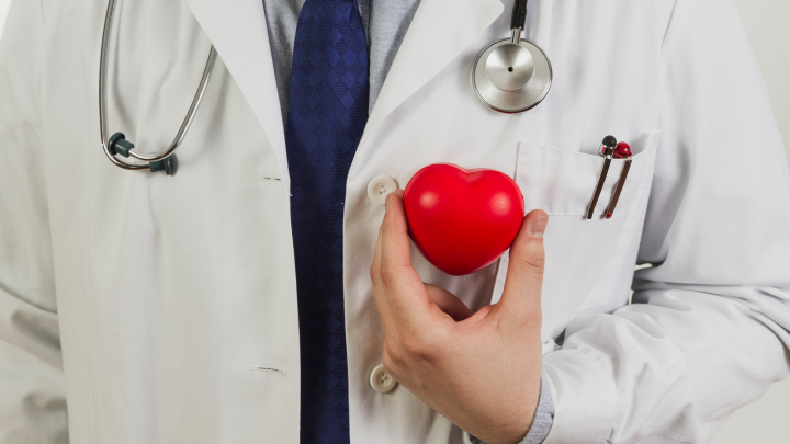 «Здоровый бодрый» — и вдруг внезапная смерть: Кардиолог дал совет для профилактики инфаркта