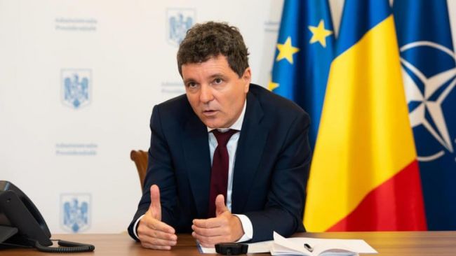 Киев в шоке: Никушор Дан требует от России обстреливать Украину без ущерба для румын