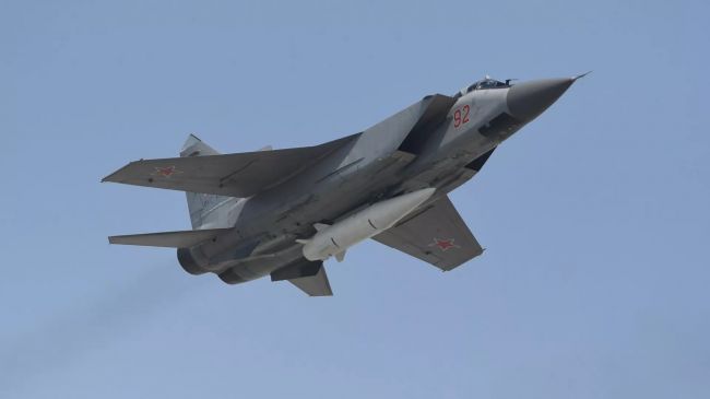«Кинжалы» накрыли цели в Староконстантинове, где расположен аэродром ВСУ