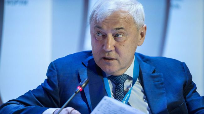 Новую российскую нацвалюту можно будет взять в кредит с 1 сентября — Аксаков